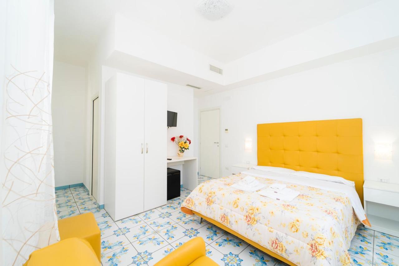 Hotel La Casa Di Aurora Maiori Zewnętrze zdjęcie