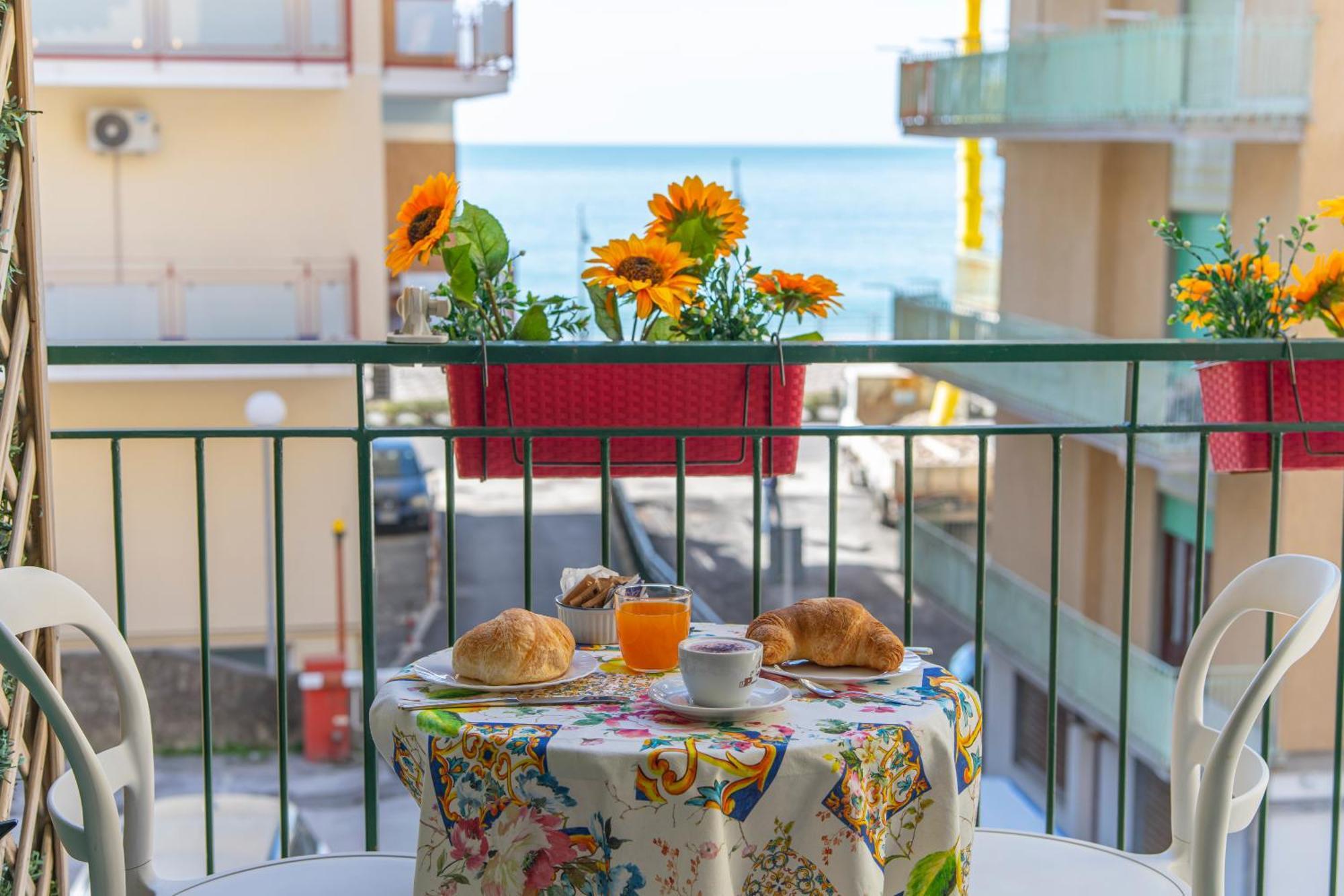 Hotel La Casa Di Aurora Maiori Zewnętrze zdjęcie